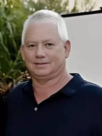 Илан Вайс